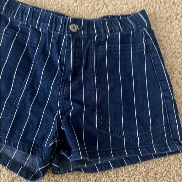 UNIONBAY Blue Jean Shorts Nautical-Inspired Stripes - Picture 2 of 5
